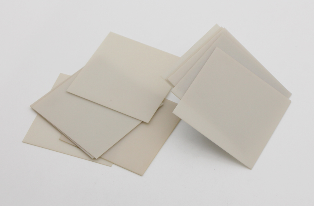 氮化鋁導(dǎo)熱陶瓷片 氮化鋁導(dǎo)熱陶瓷片